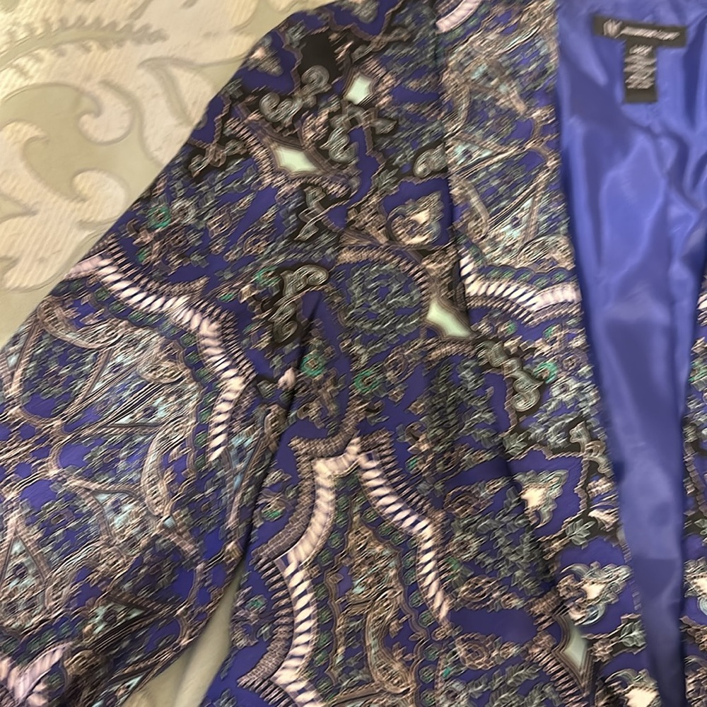 Jacket In Large Size In A Very Good Condition - image 3